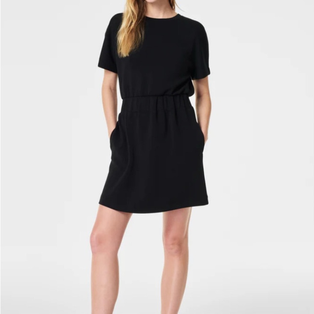 SPANX Air Essentials Cinched T-Shirt Dress